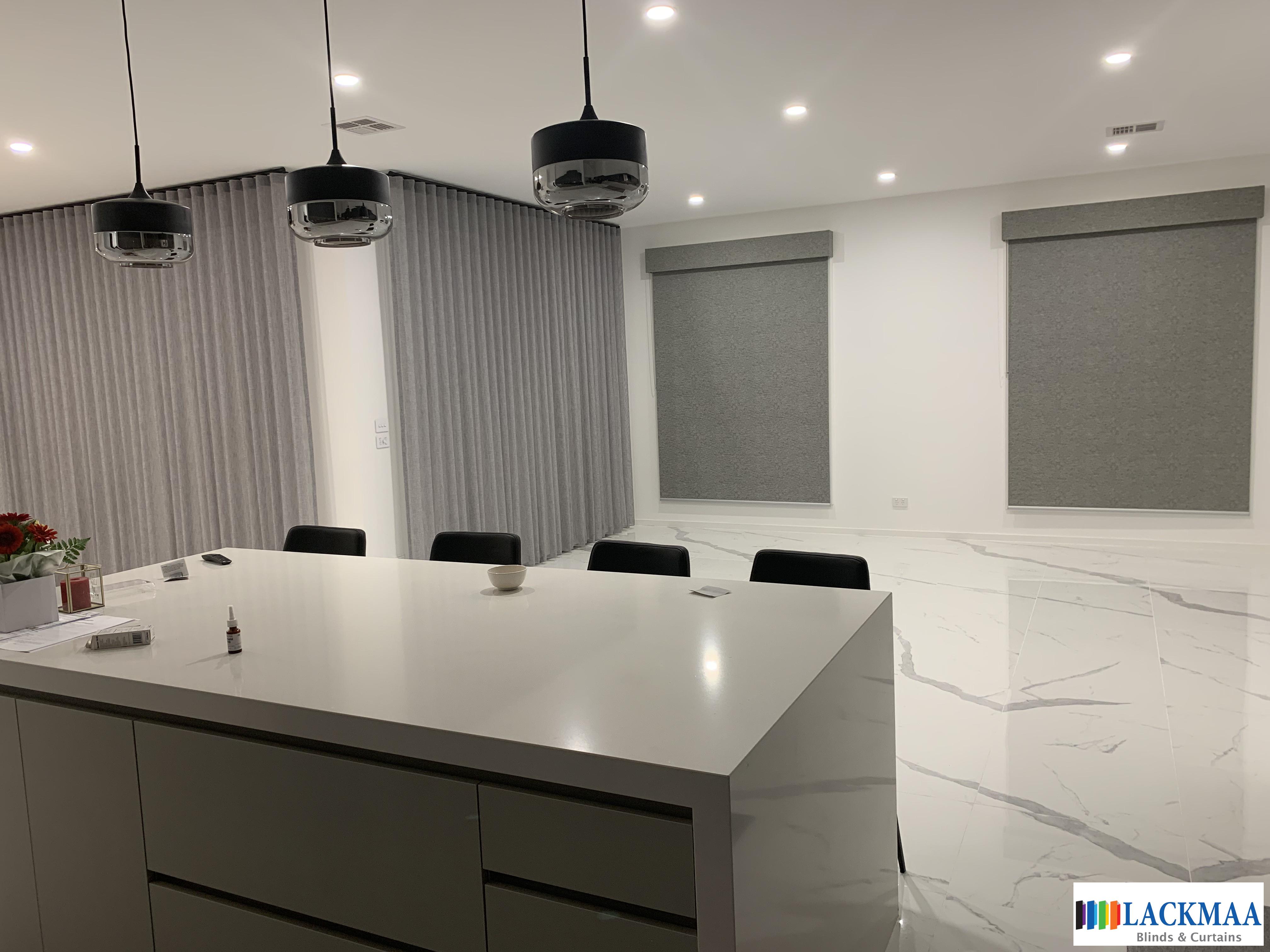 Textured Blind 15